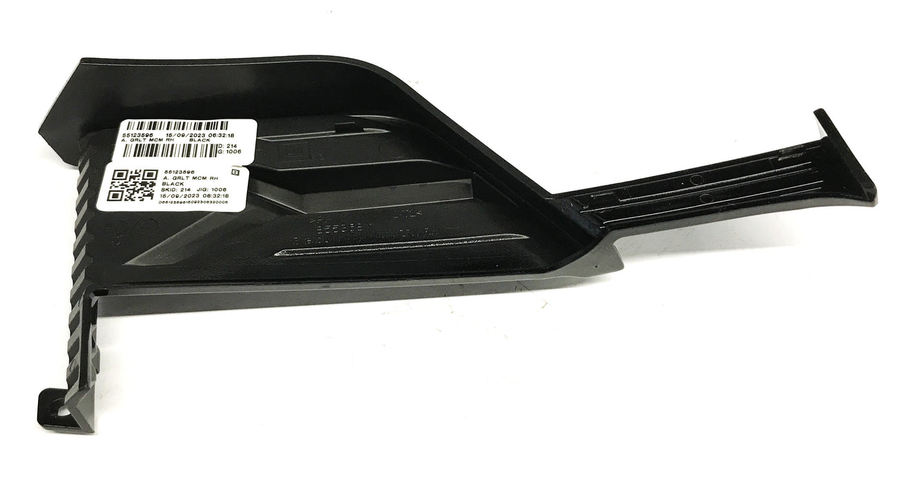 GM Bumper Extension Panel 85592670 NOS