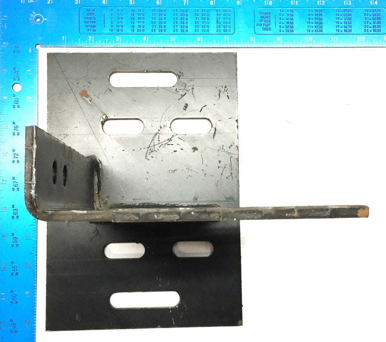 Creative Bus Left-Hand Bumper Bracket 0029191-22 NOS