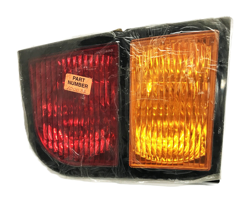Thomas Built Left Front Warning Light Assembly TBB177417 (Damaged) NOS