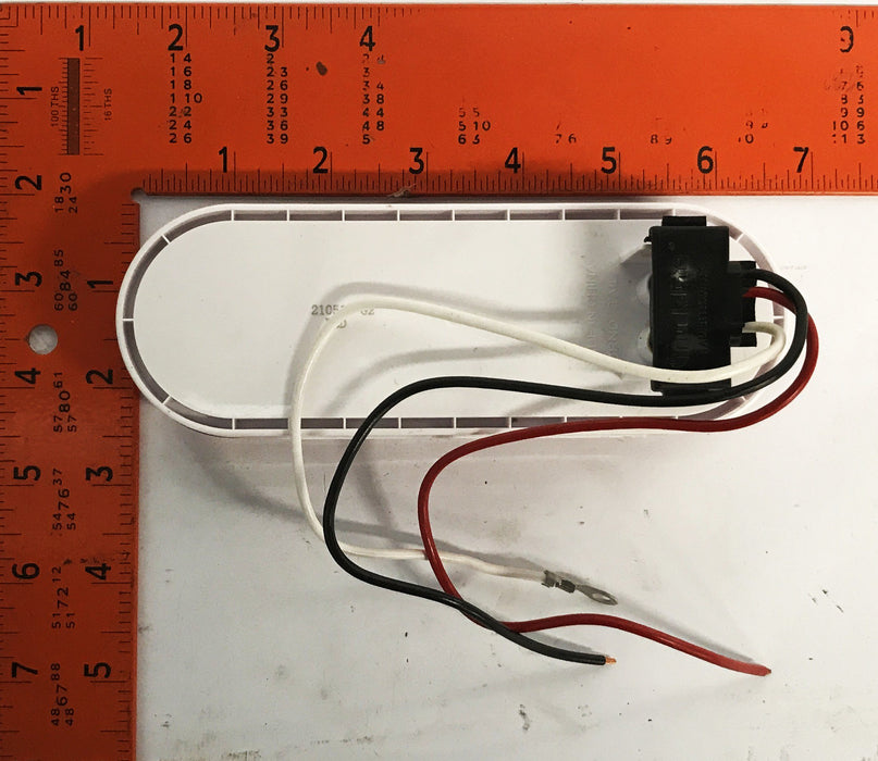 Grote Red Oval Stop/Turn/Tail Lamp Assembly G6002 NOS