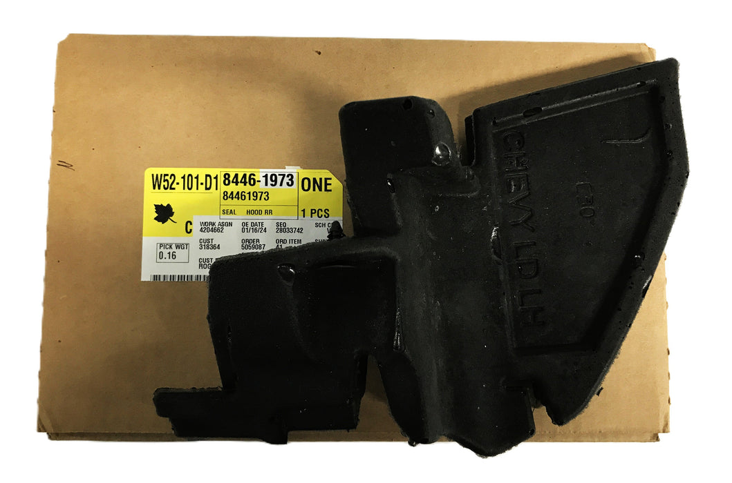 GM Driver Side Hood Outer Air Inlet Seal 84461973 NOS