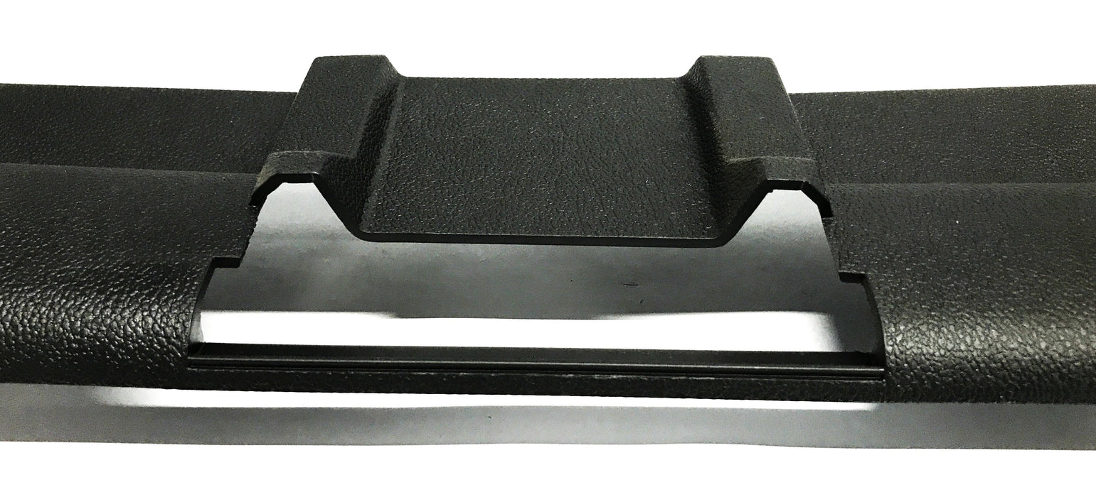 GM Rear Window Lower Garnish Molding 22817432 NOS