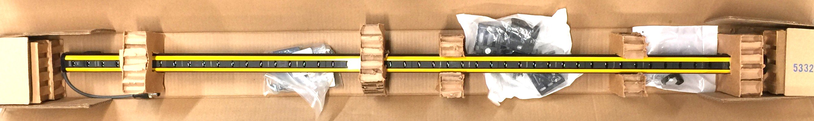 Sick deTec 4 Safety Light Curtain Transmitter Sender C4P-SA12031AA0 NOS