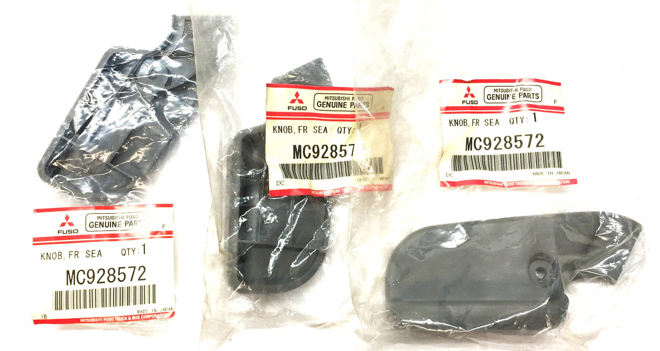 Mitsubishi Fuso Gray Front Seat Knob MK928572 [Lot of 3] NOS