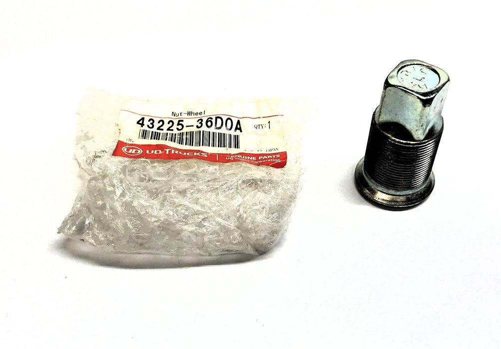 UD Trucks Hub Bolt Kit 40210-NA10K NOS