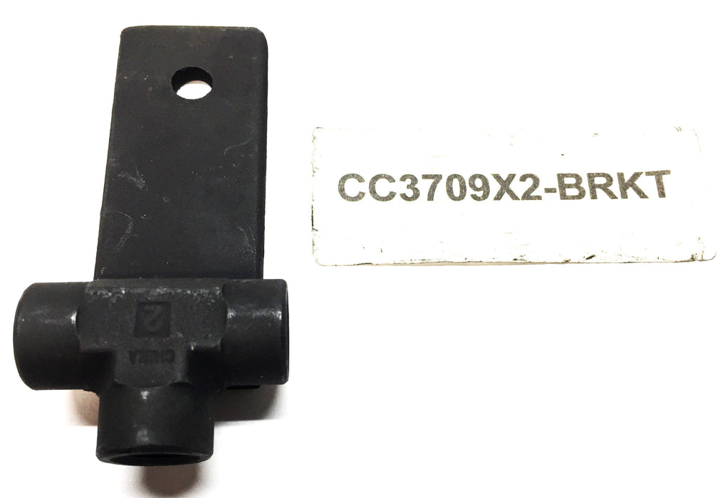 Cleaire Tee with Bracket CC3709X2-BRKT NOS