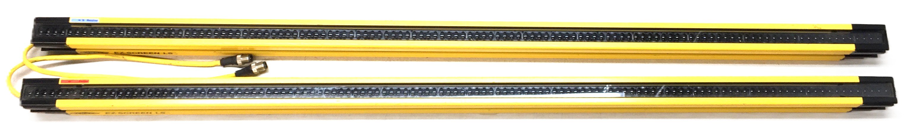 Banner EZ-Screen LS Emitter and Receiver SLLCP23-1050P55 USED