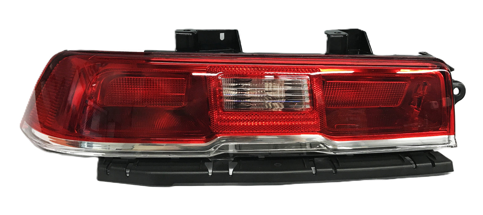 GM Tail Light Assembly 23256981 NOS