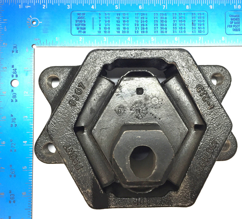 General Motors/GM Front Engine Mount 15074961 NOS