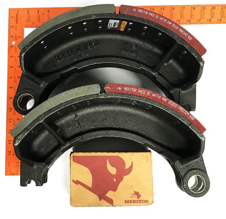 Meritor Lined Brake Shoe Set with Hardware 8235-XKW403447 REMANUFACTURED
