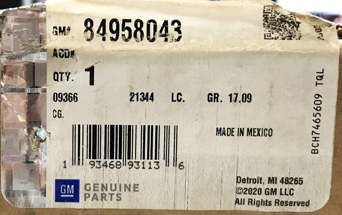 GM Cargo Area Mat with Bins 84958043 NOS
