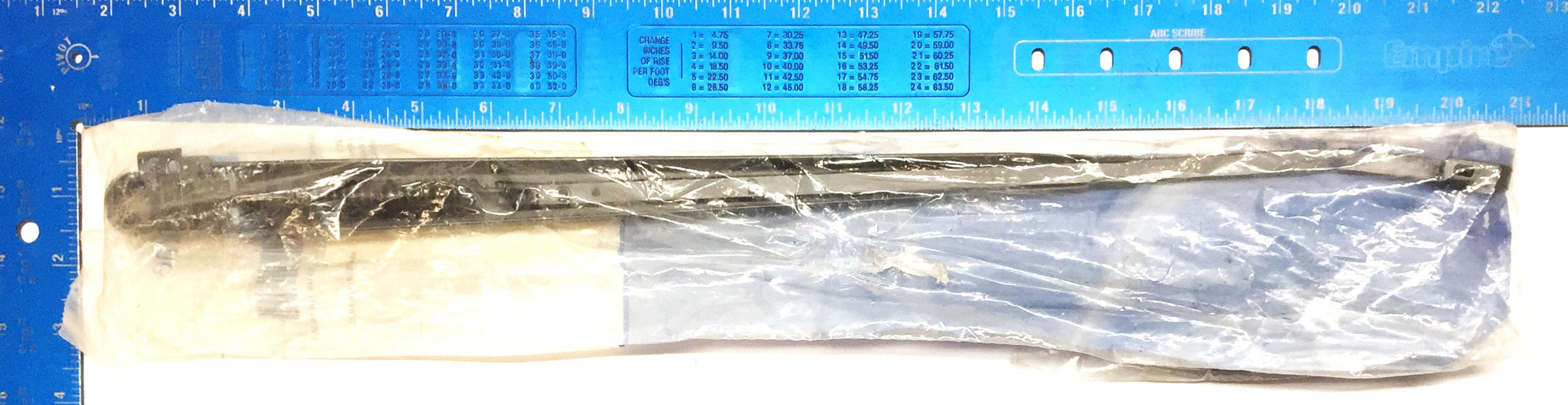 General Motors Windshield Wiper Arm 1504-3064 (15043064) NOS