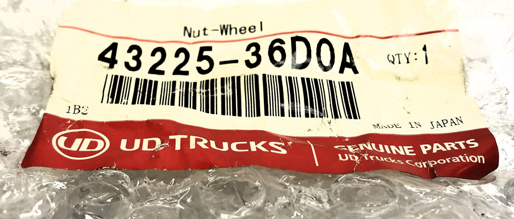 UD Trucks LH Driver's Side Inner Wheel Nut 43225-36D0A NOS