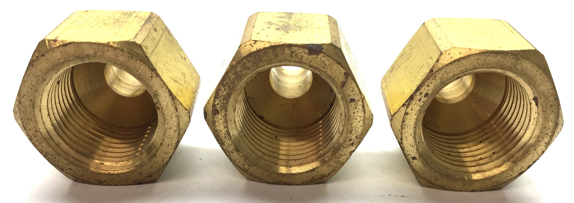 Eaton Weatherhead Air Coupling Reducer 3200X8X4 [Lot of 3] NOS