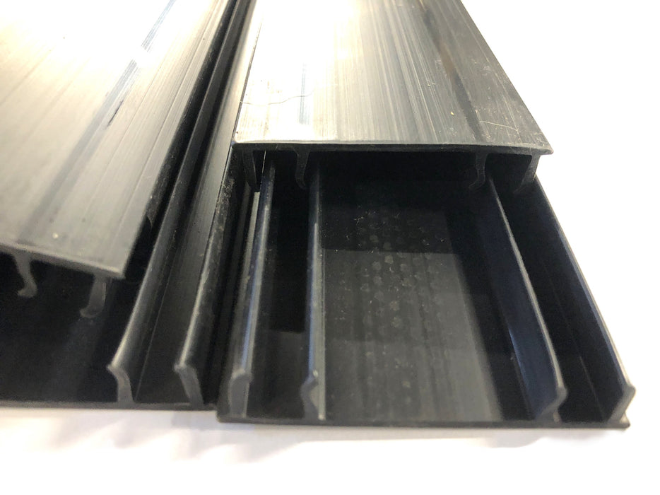 Panduit 2" x 6' Black Hinged Duct Cover Pack (15pcs) HC2BL6 NOS