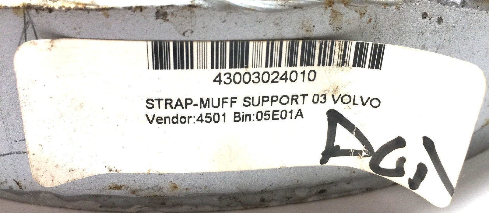 Volvo Muffler Strap VO 20387749 NOS