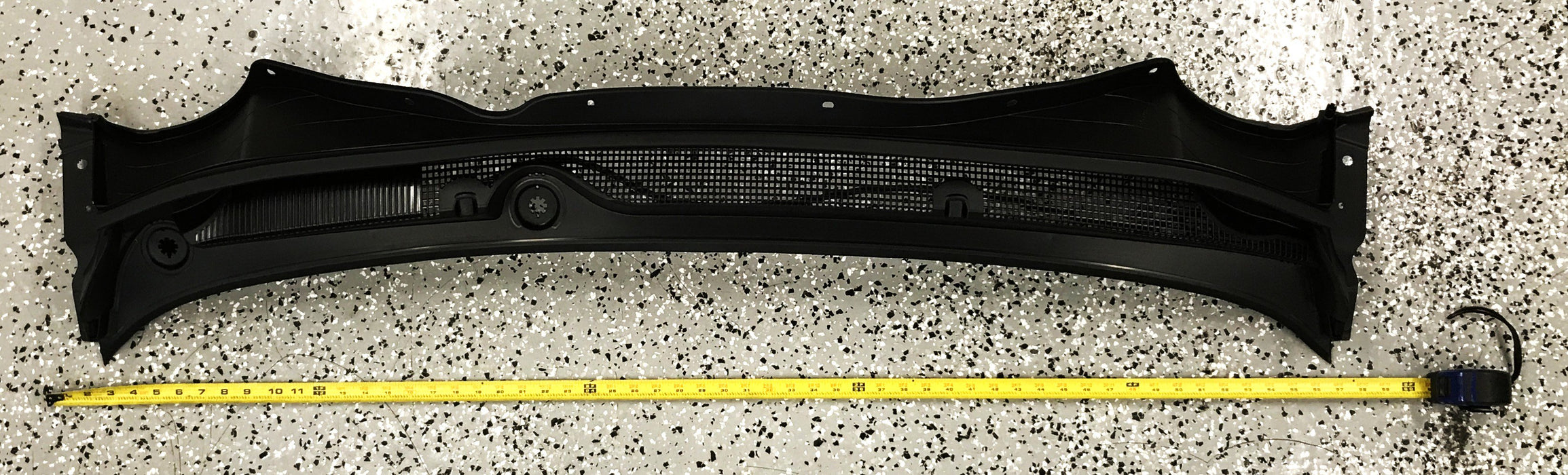 GM Cowl Vent Grille Panel 42758061 NOS