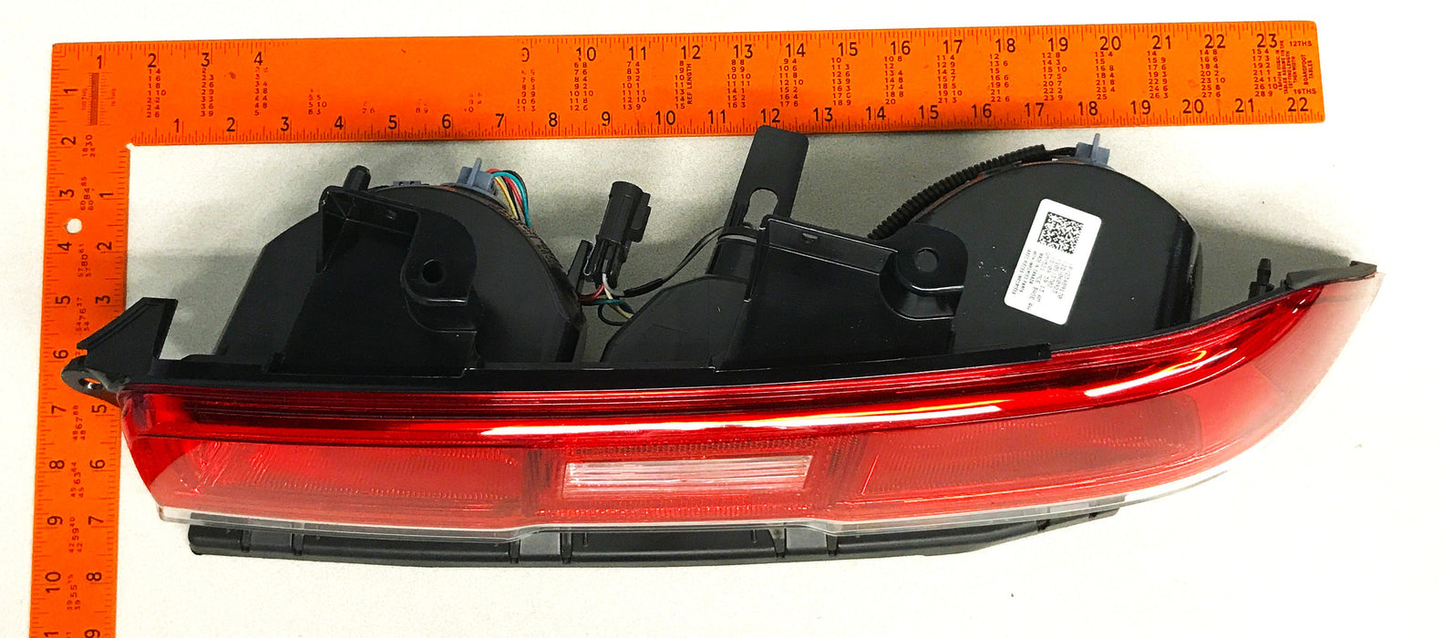 GM OEM Tail Lamp Assembly 23489170 NOS