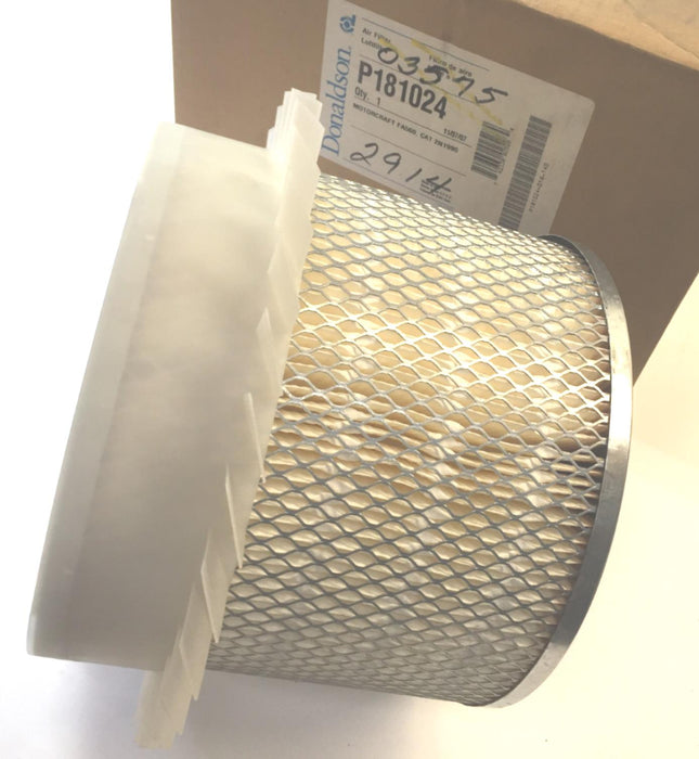 DONALDSON P181024 - AIR FILTER ELEMENT P 181024