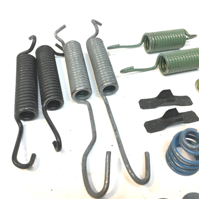 Drum Brake Hardware Kit F98455S Rear, Front Wagner H7046 NOS