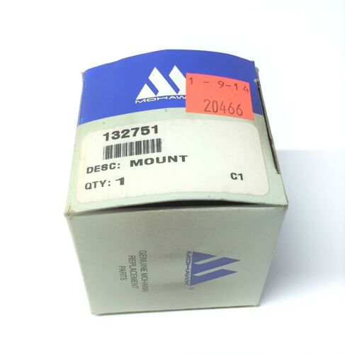 Mohawk/New Flyer Mount 132751 NOS