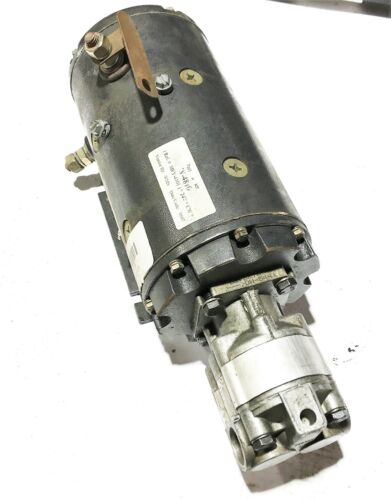 Case 24V Auxillary Steering Motor Assembly W-4810 (L116118)