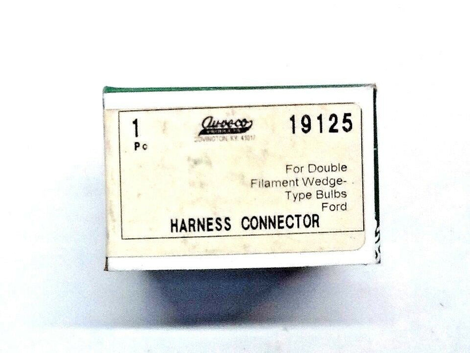 Auveco Ford Stop/Tail/Turn/Park Light Harness Connector 19125 NOS