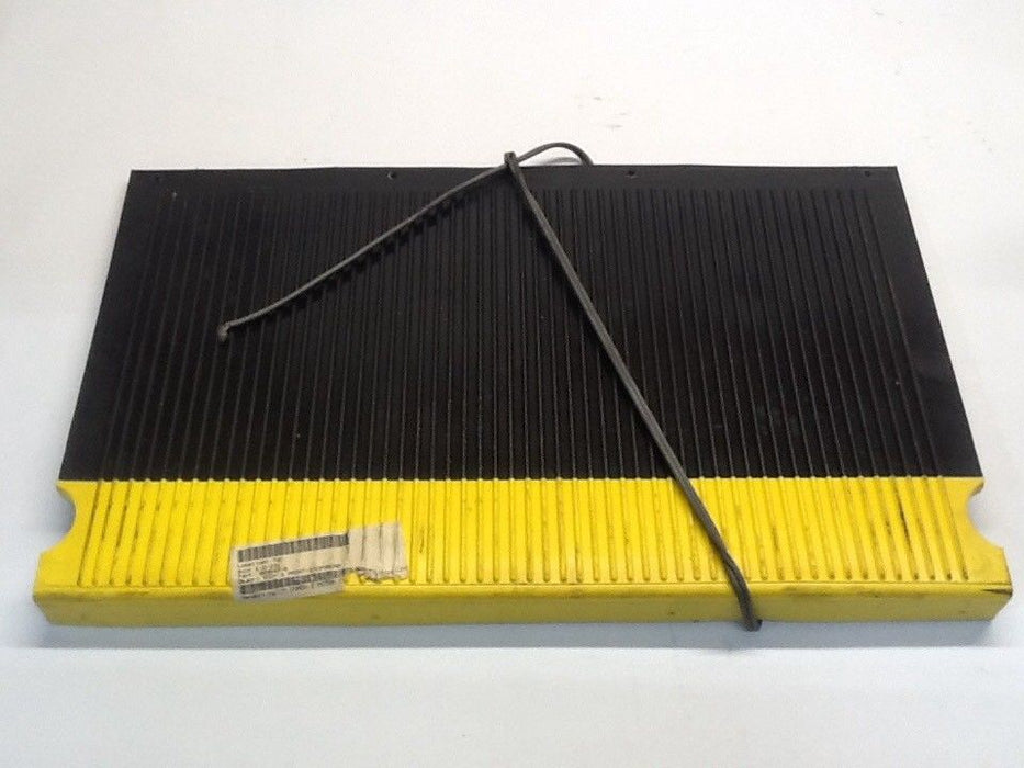 MCI 10568948 Door Treadle Mat NOS