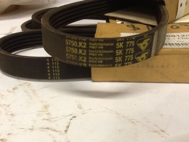 Hutchinson V Belt 5355 [4 IN LOT] NOS