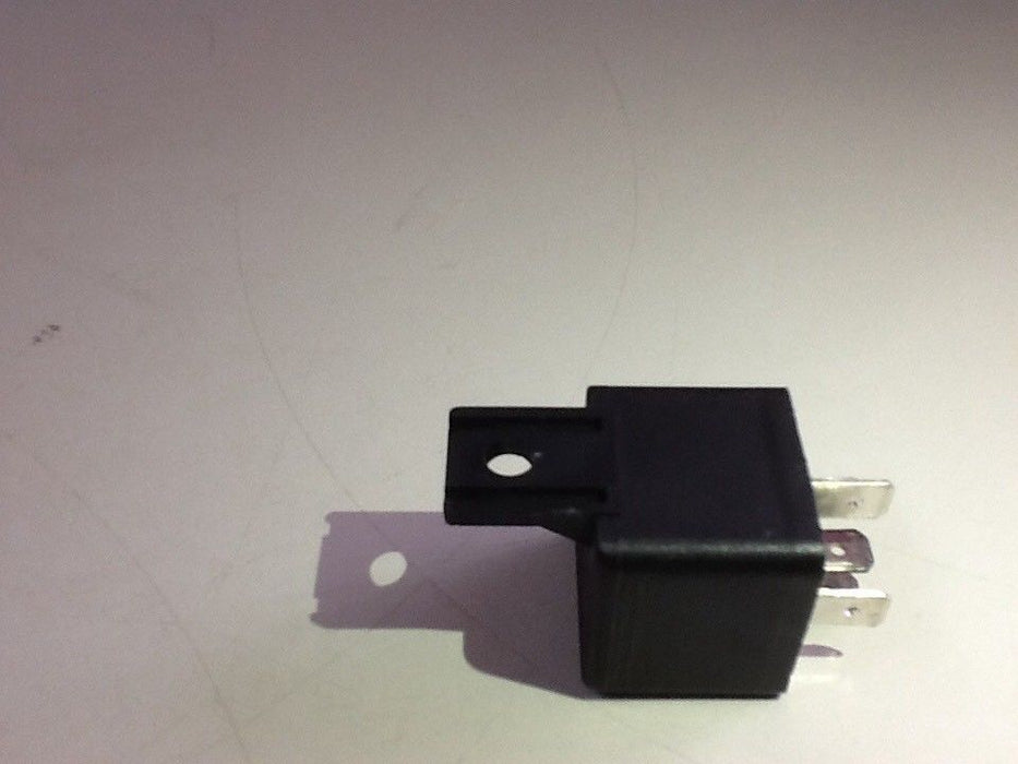 Hella 933332061 Mini ISO Relay With Bracket 24v 10/20A NOS