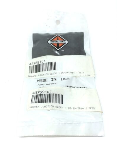 International/Navistar Windshield Washer Junction Block 437691C1 NOS