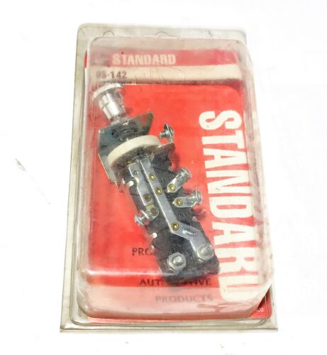 Standard Motor Products Push/Pull Switch DS-142 NOS