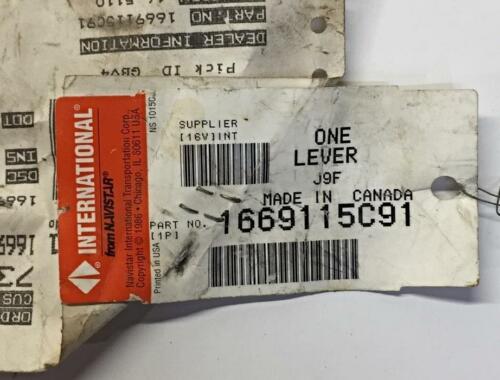 International Navistar Door Lock Lever 1669115C91 NOS