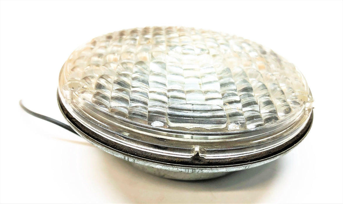 CAT'S EYE 4-1/4" Round Clear Lens Light Assembly 753 USED