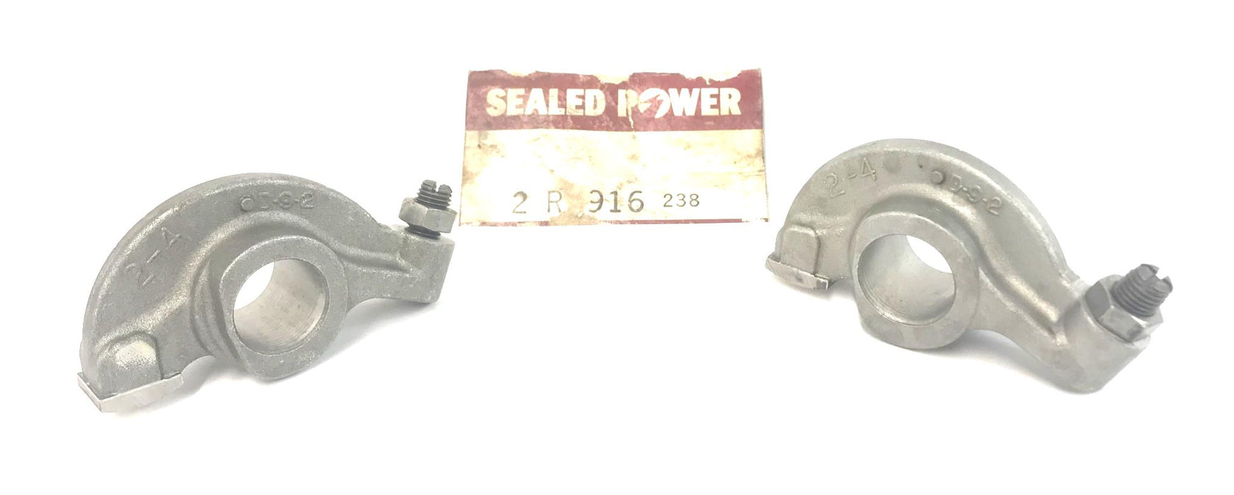 Sealed Power Rocker Arm Set (2 Pcs) 2 R-916 (R-916) [Lot of 2] NOS