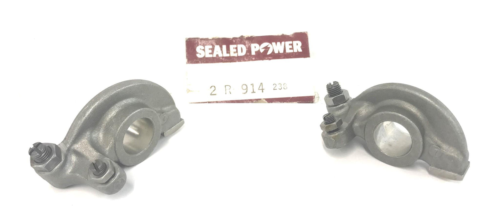 Sealed Power Rocker Arm Set (2 Pcs) 2 R-914 (R-914) NOS