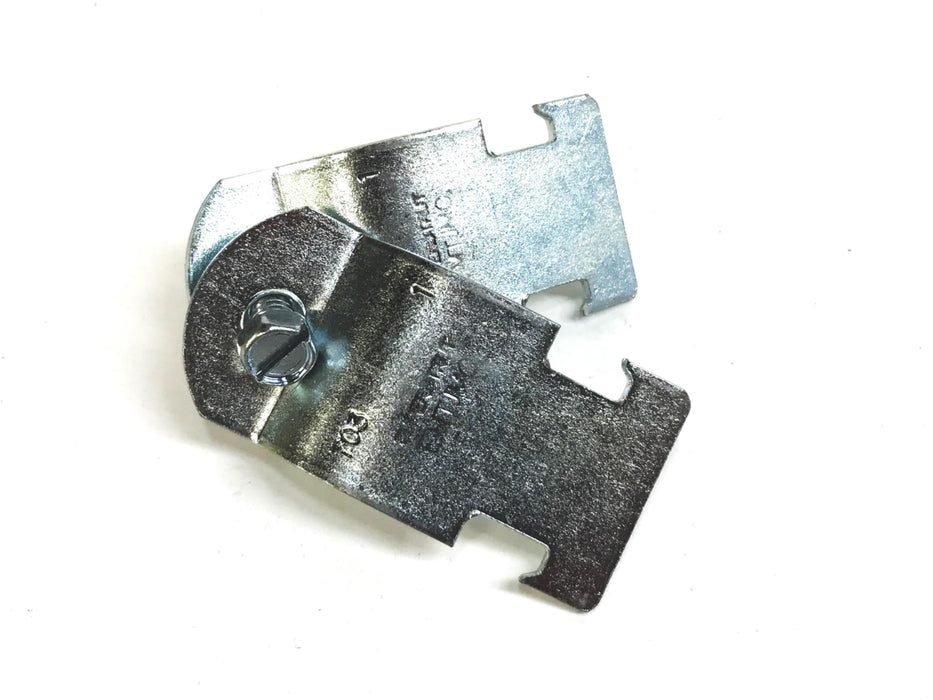 Thomas & Betts Galvanized Steel Pipe Clamp 703-1EG [Lot of 8] NOS