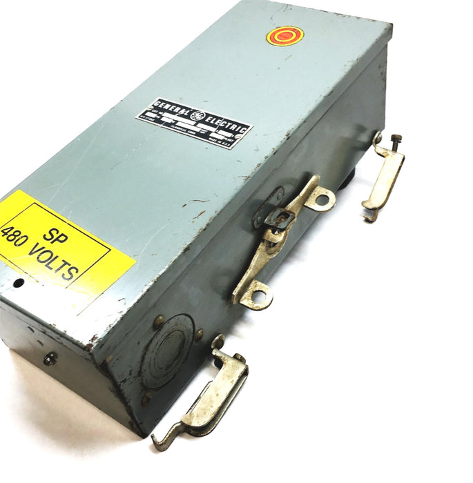 General Electric 3PH 40A 600V 3W Enclosure DFCE-3F040 (171303) USED