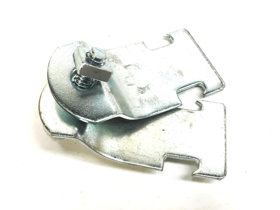 Thomas & Betts Galvanized Steel Pipe Clamp 703-1EG [Lot of 8] NOS