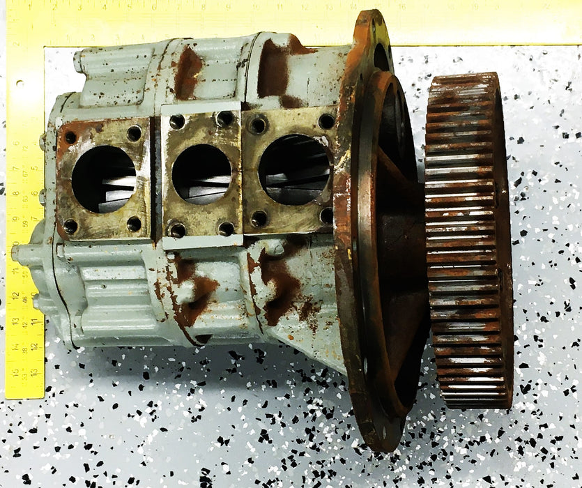 Unbranded Lube Oil Pump 8029562 USED