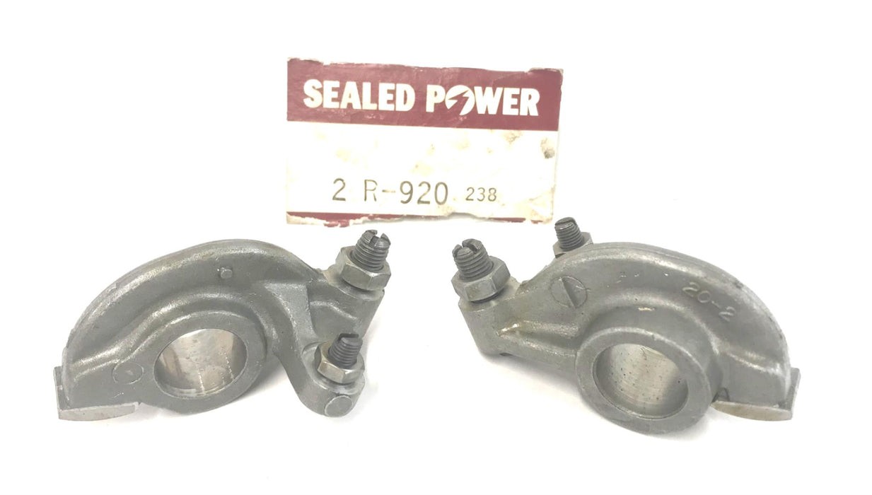 Sealed Power Rocker Arm Set (2 Pcs) 2 R-920 (R-920) NOS