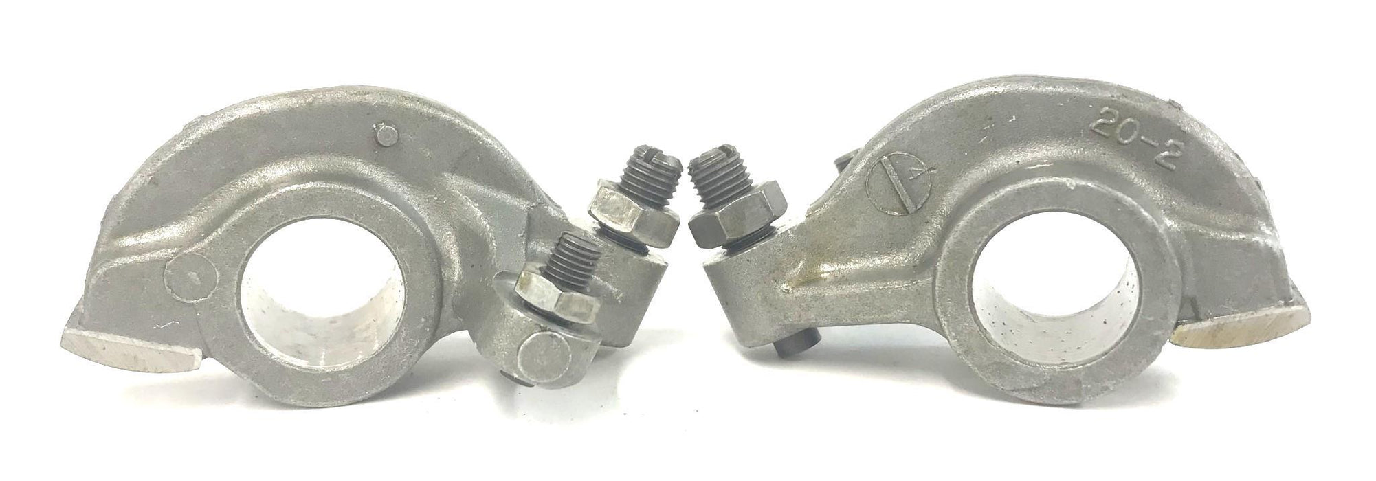 Sealed Power Rocker Arm Set (2 Pcs) 2 R-920 (R-920) NOS