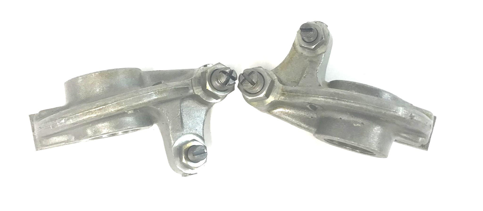 Sealed Power Rocker Arm Set (2 Pcs) 2 R-920 (R-920) NOS