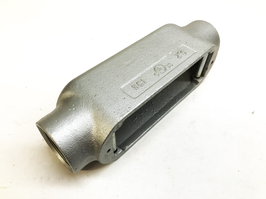 Cooper Crouse Hinds 2" Malleable Iron Conduit Outlet Body C200M NOS
