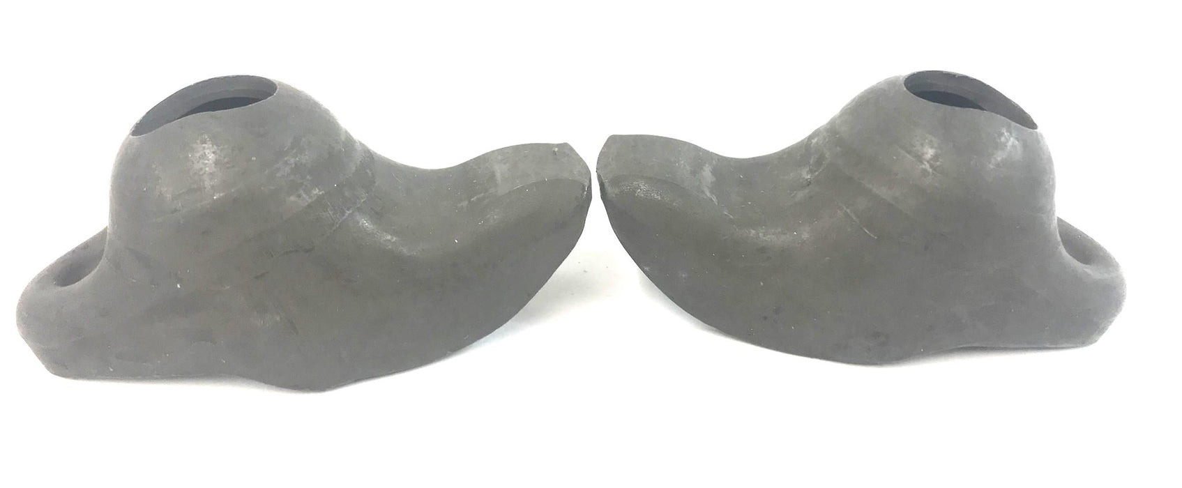Sealed Power Rocker Arm Set (2 Pcs) 2-R-851 (R-851) NOS