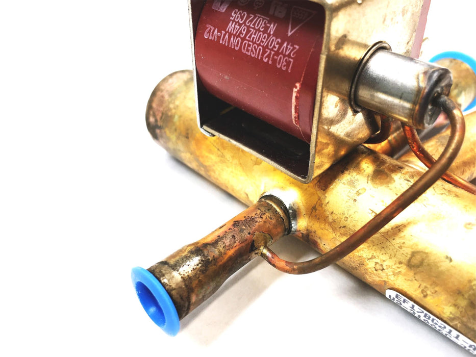 Carrier Valve Reversing EF17BG211 NOS