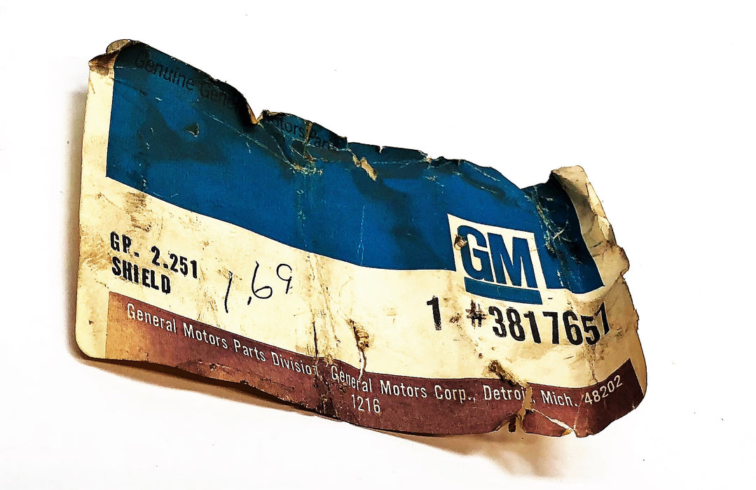 General Motors Spark Plug Wire Heat Shield 3817657 NOS