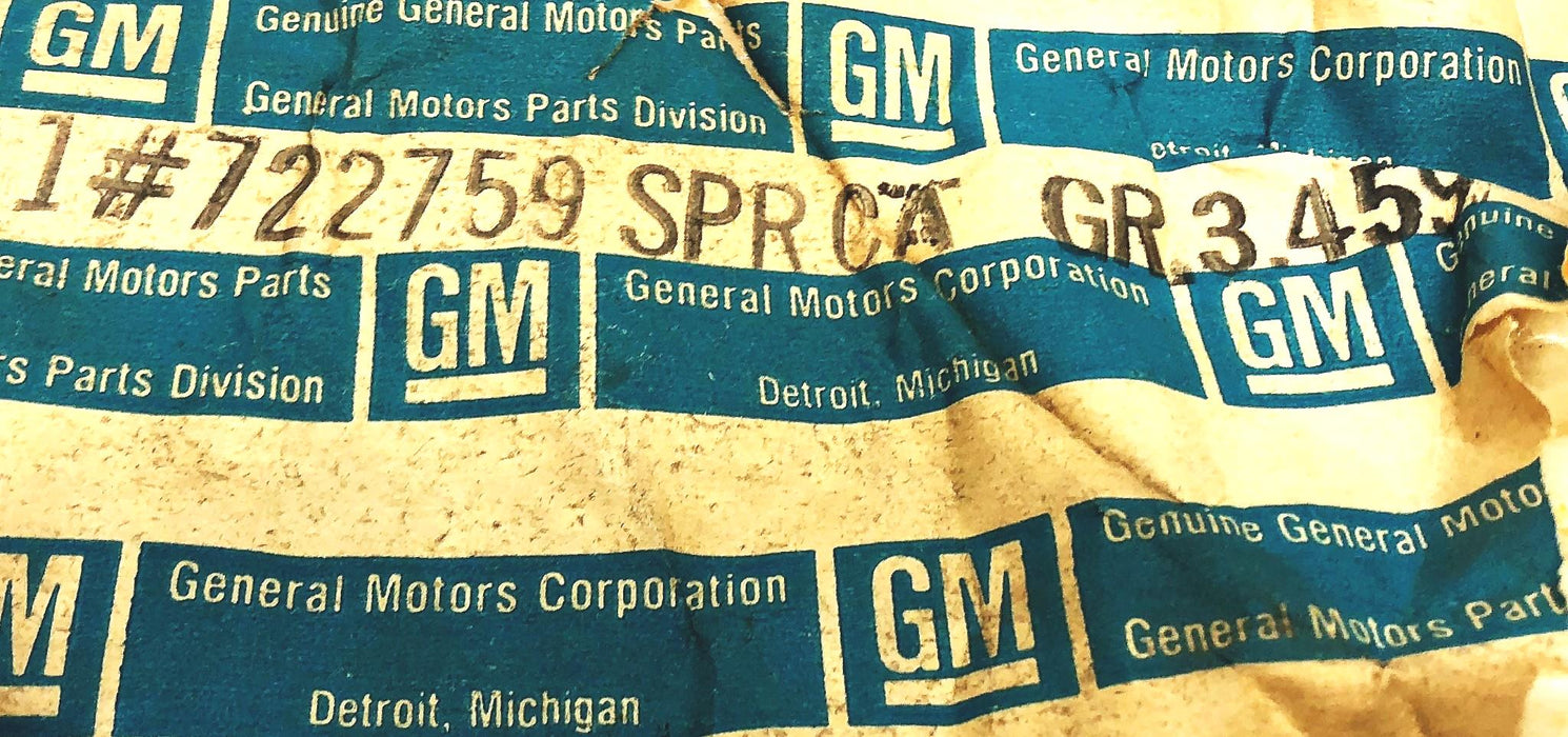 General Motors GM Spring 722759 [Lot of 2] NOS