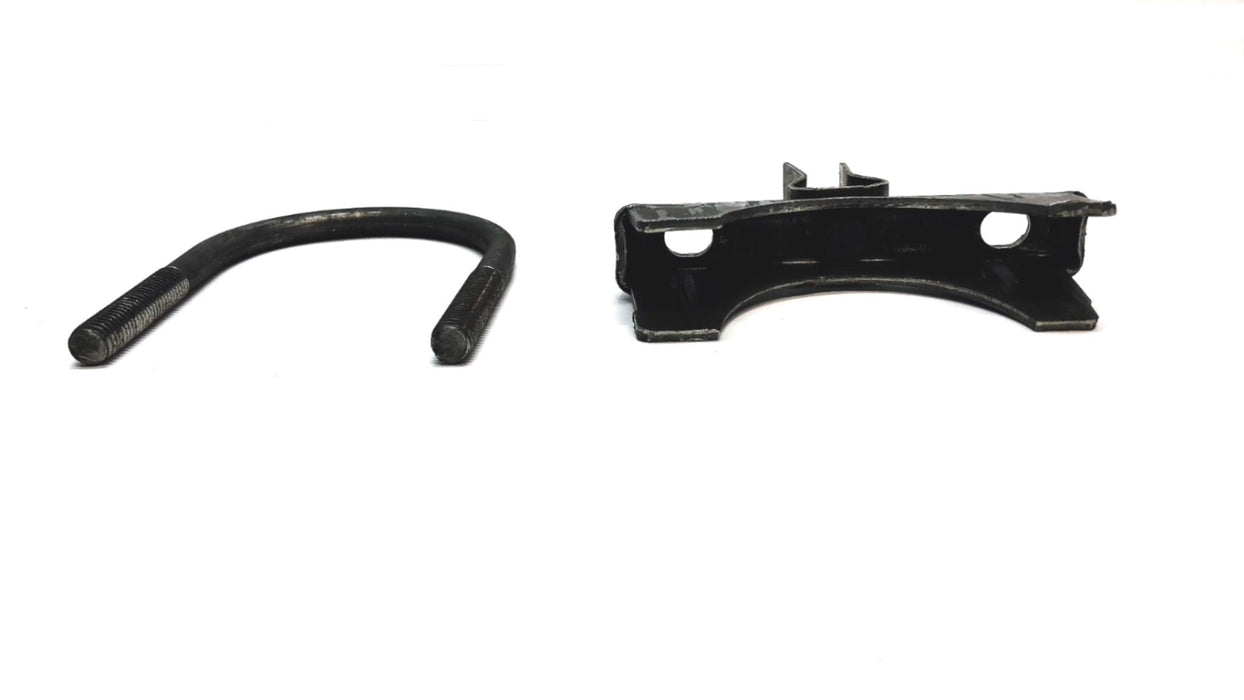 International Exhaust Clamp With Hanger Bracket 459074C91 NOS