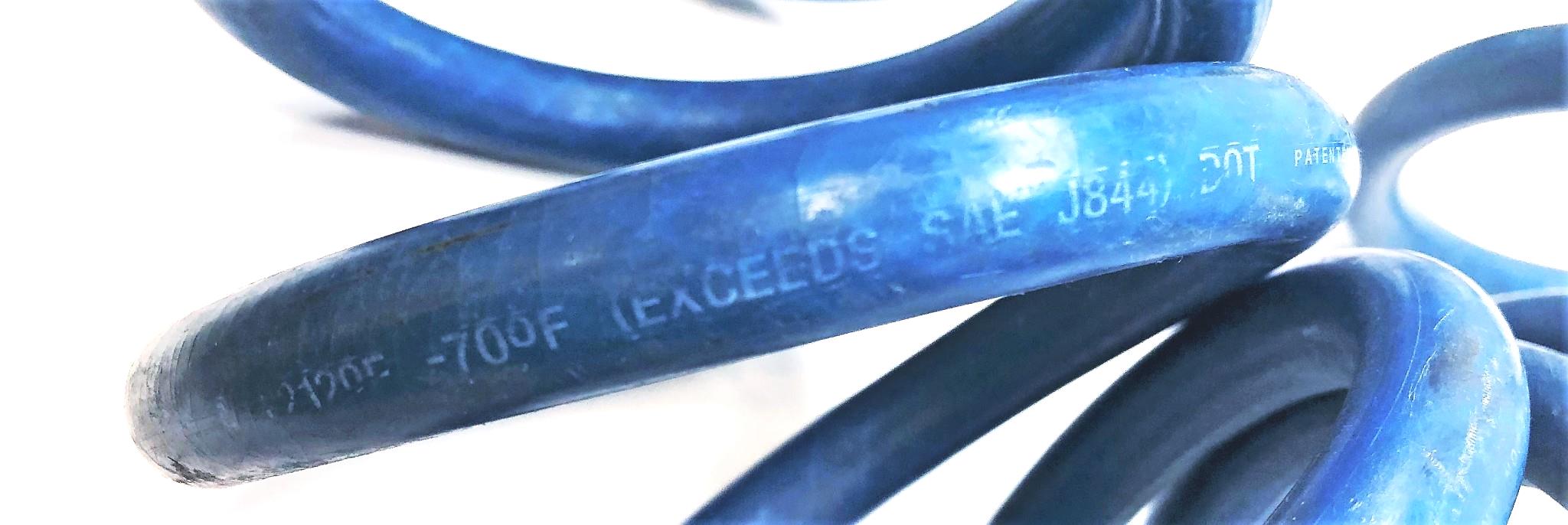 Stallion-Flex Coiled Air Tubing A With Sloan Valve Glad Hand 5.232.645 USED